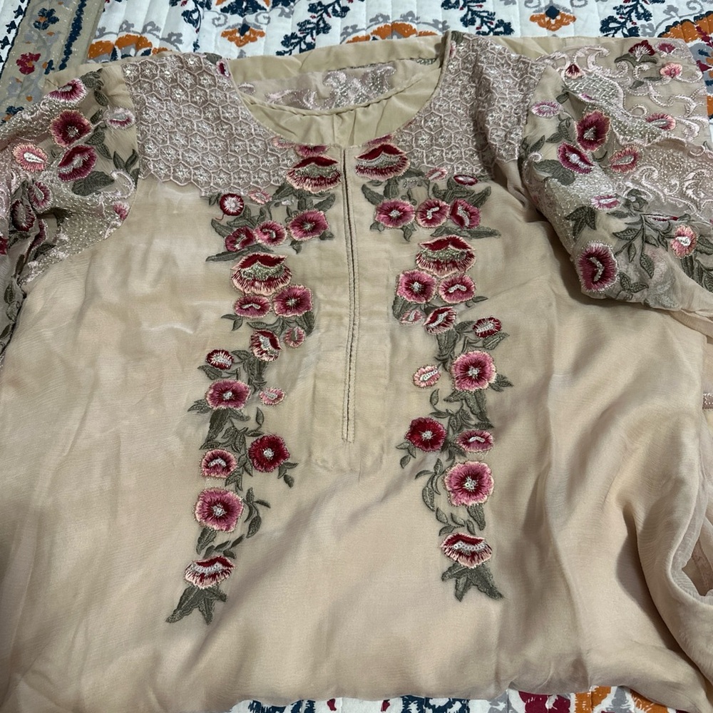 Pakistani salwar kameez pure chiffon